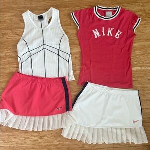 Nike dry-fit tennis outfits set of 4! A tank & Tee shirt & 2 skirts. Size S/XS